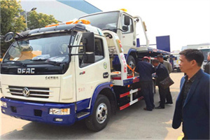 兴城汽车道路救援拖车价格